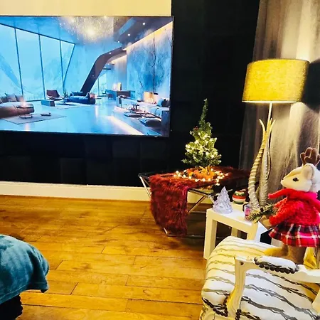 Centre アパート モントルー